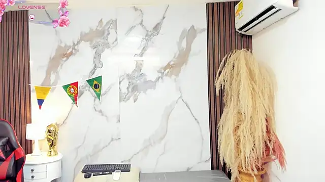 biancapercy Chat XXX in diretta