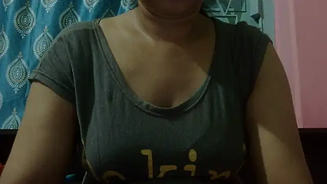 AVNI09- – Live XXX-chat