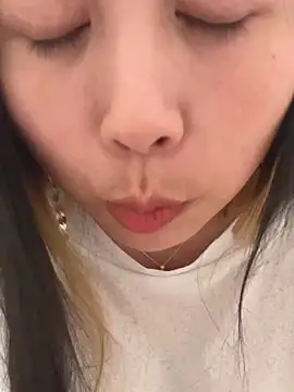 zzdd999 现场XXX聊天