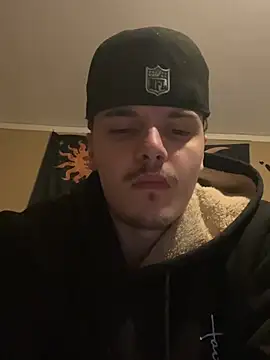 CarmeloA Chat XXX live