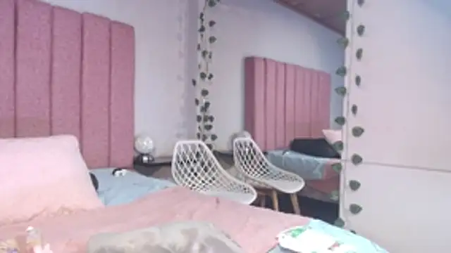 SaraLjordad's Live XXX Chat