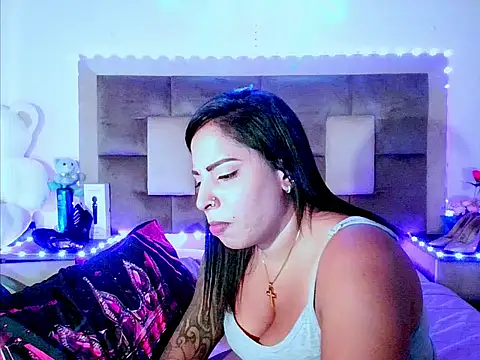 indiantopaz694u 即時 XXX 聊天