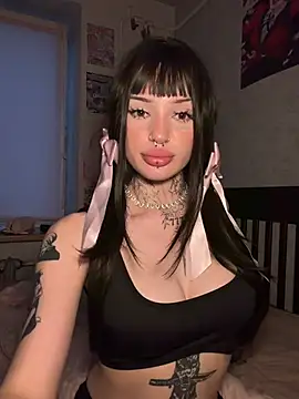 Chat +18 de madelinexx ao vivo