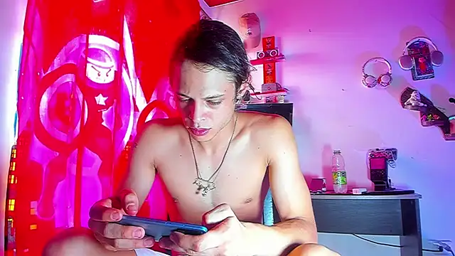 JuniorSkere1n Live XXX chat