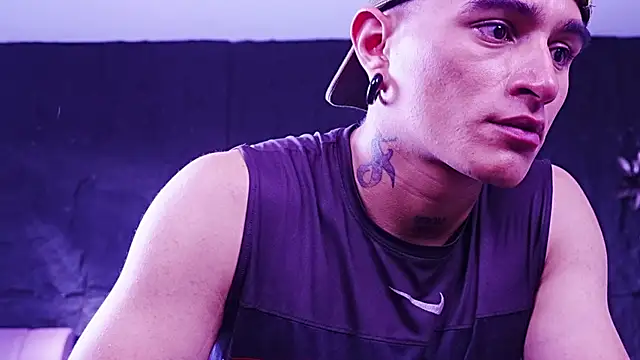 Chat XXX ao vivo de LiamDeep