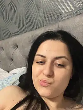 Show modela Velliaa na web-kameri