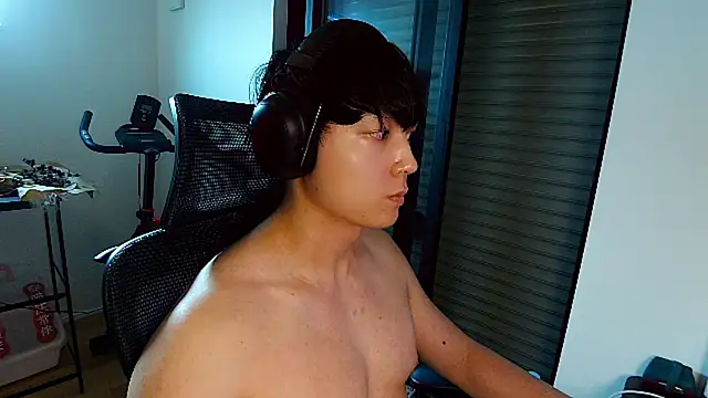 Tkcqcc Show in webcam