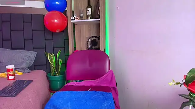 Chat XXX Live EllenaBoobs_