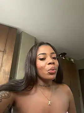 loana_vegas' Live XXX Chat