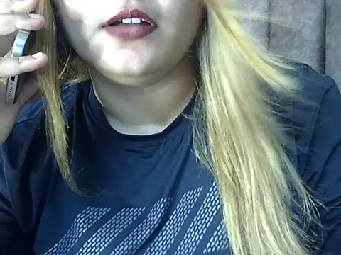 Sexyy_Sana's Live XXX Chat