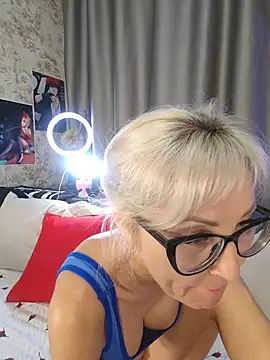 XXX chat uživo modela Milforja