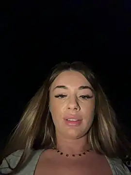 IsabellaEtthan's Live XXX Chat