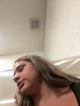 BabyKathy – Naživo XXX chat