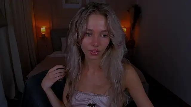 LuluAlis Chat XXX in diretta