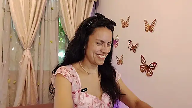 Czat XXX na żywo – Bella_Exhibition