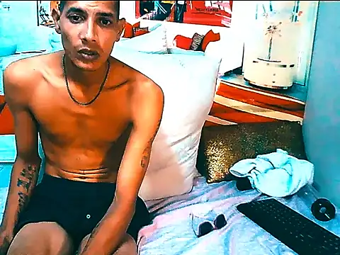 IndianSavageMale Live XXX-Chat