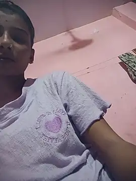 Desipari_777のライブXXXチャット