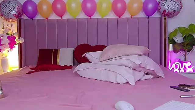 Živý XXX chat nadeen_na