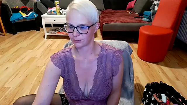 ZuckerMausi17 Webcam-Show