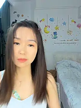 momo0021 Adlı Modelin Canlı XXX Sohbeti