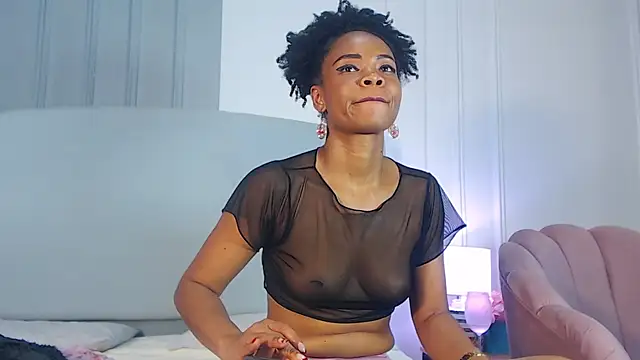 ChantalGarner Chat XXX in diretta