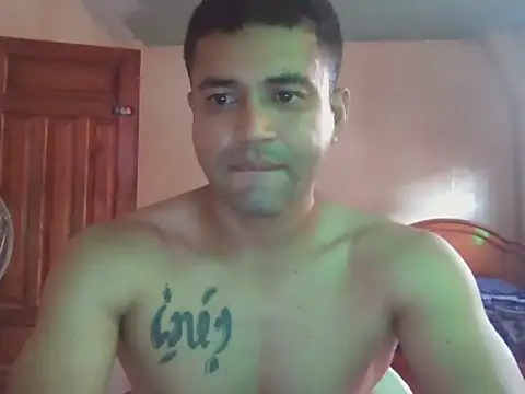 User_02_'s Live XXX Chat