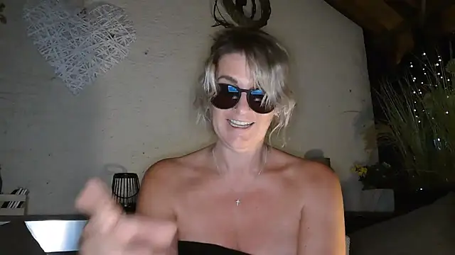 hexe40002 Live XXX-Chat