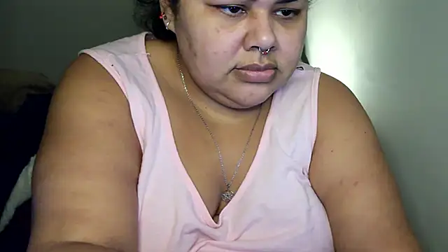 xlatinastar Live XXX-Chat