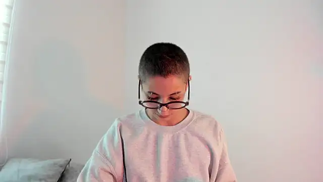 vandalovee_'s Live XXX Chat