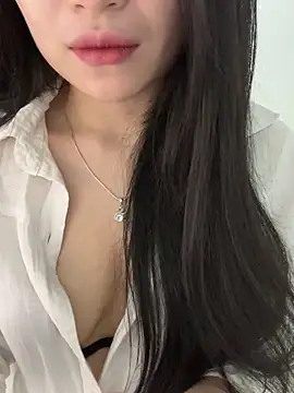 Lilyy_babyy Adlı Modelin Web Kamerası Şovu