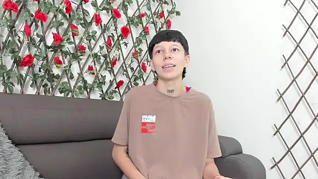 LiamBrown09 现场XXX聊天