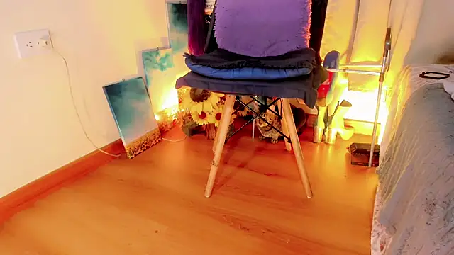 lesly_xx XXX чат на живо