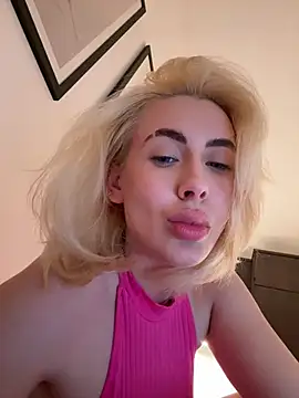 Kaita_77n Webbikameraesitys