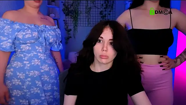 riley_sanders Adlı Modelin Canlı XXX Sohbeti