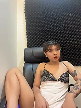 bigcock_sassy69 网络视讯表演