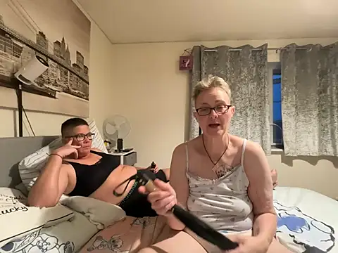 Show Webcam de Curvy-Jinx