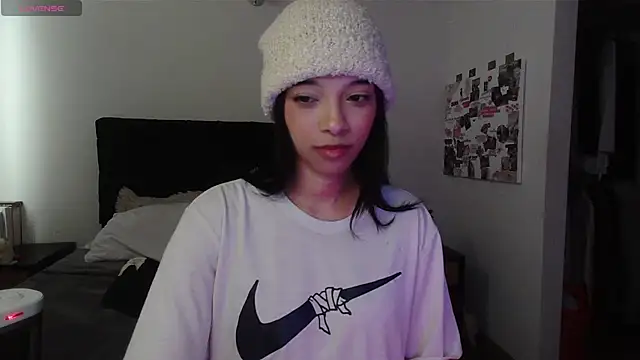 Chat +18 de Jasmine_019 ao vivo