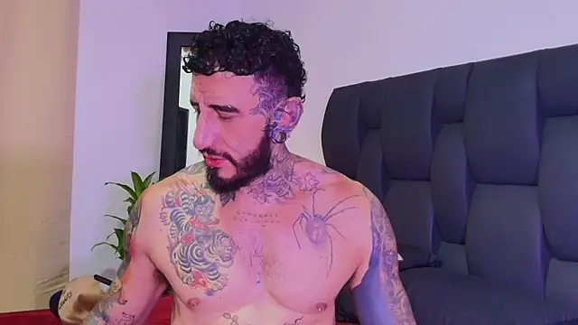 dilan_scootk_j Chat XXX live