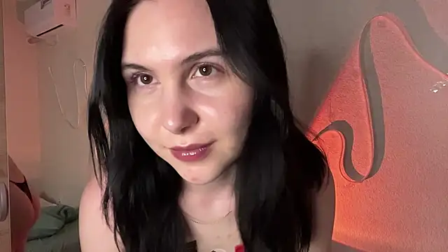 MyraLitterers Chat XXX in diretta