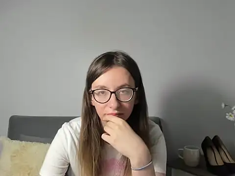 AnnaNatural Chat XXX live