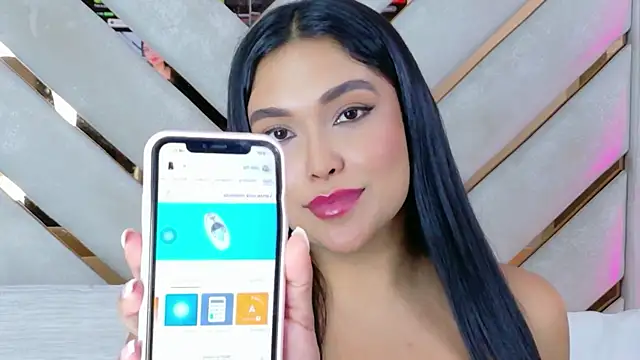 Kendall-Moll Live XXX-Chat