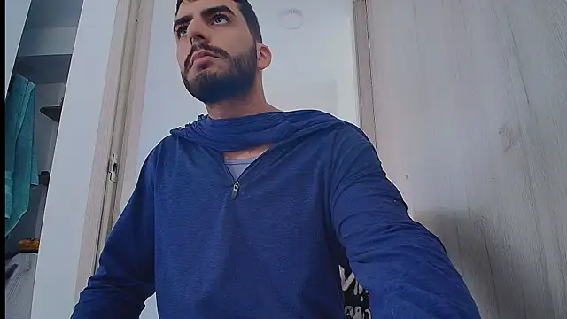 thomas_gun Chat XXX in diretta
