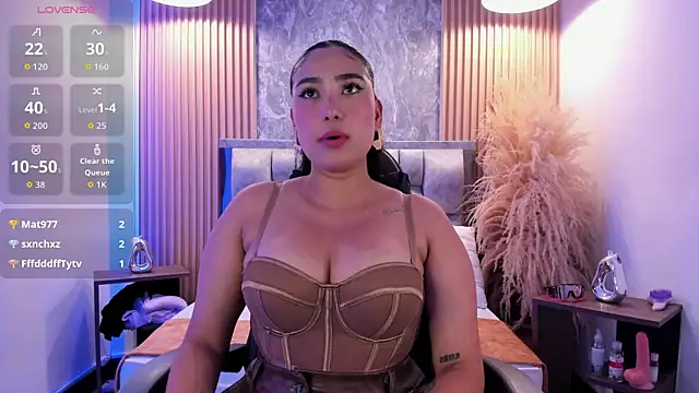 XXX chat uživo modela Sulay_Kim