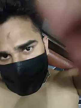 Chatroom XXX en direct de TNTBOSS01