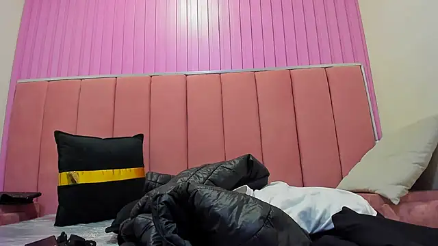 queenstarhyn Live XXX chat