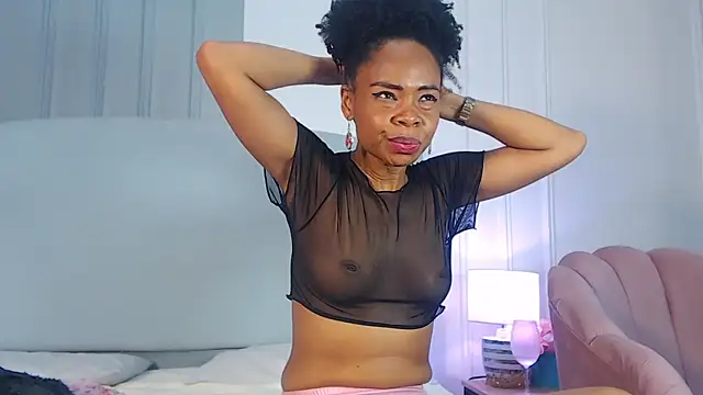 ChantalGarner's Live XXX Chat