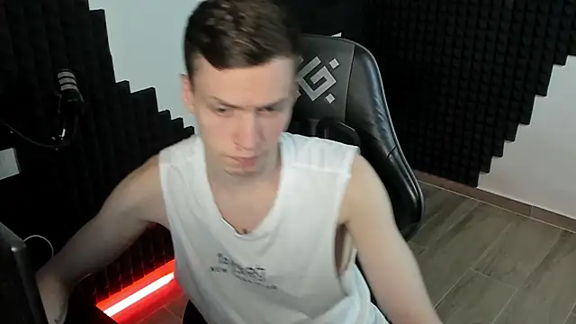 More_than_friend webcam show