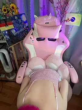 Fuzzy_Unicorn Live XXX Chat