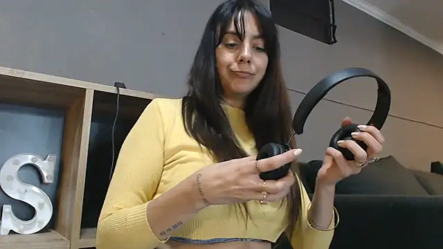 Mickyta Live XXX Chat