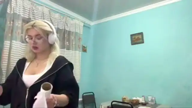 Chat XXX ao vivo de SpotlessParaffin